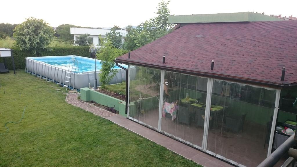Aheloy Apartments Exteriör bild